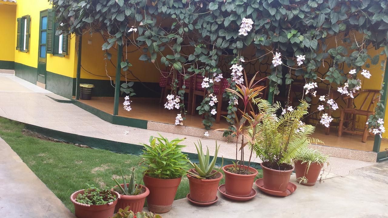 Residencialdes Bed and Breakfast Sao Tome Exteriör bild